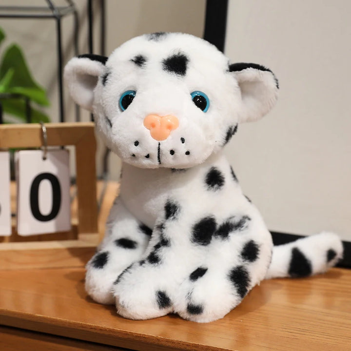 15cm Wildlife Snow Leopard Small Plush Toy Simulation Cheetah Stuffed Wild Animal Lifelike Pink Leopard Soft Dolls Cute Plushie