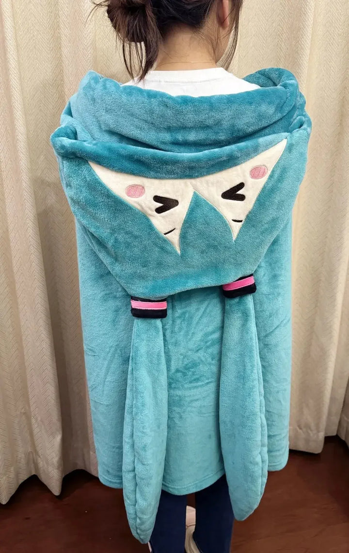New Hatsune Miku Pajamas Cartoon Coral Velvet Pajamas Summer Winter Plush For Women Home Clothes Cloak Winter Kids Gift