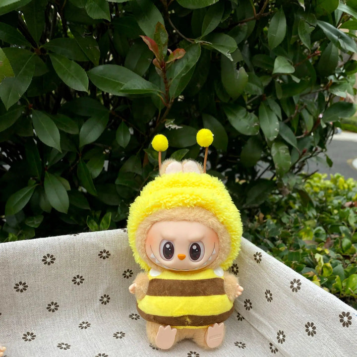 17cm Labubu II Idol Doll Sitting At A Party Transformed into Little Bee Baby Clothing Korean Kpop Exo Clothing, DIY Gift