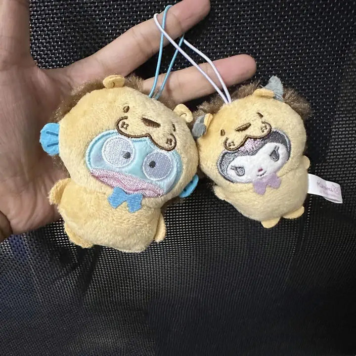 Sanrio Kuromi My Melody Plush Toys Kawaii Cartoon Hangydon Lion Sloth Cross Dressing Keychain Backpack Pendant Decoration Gift