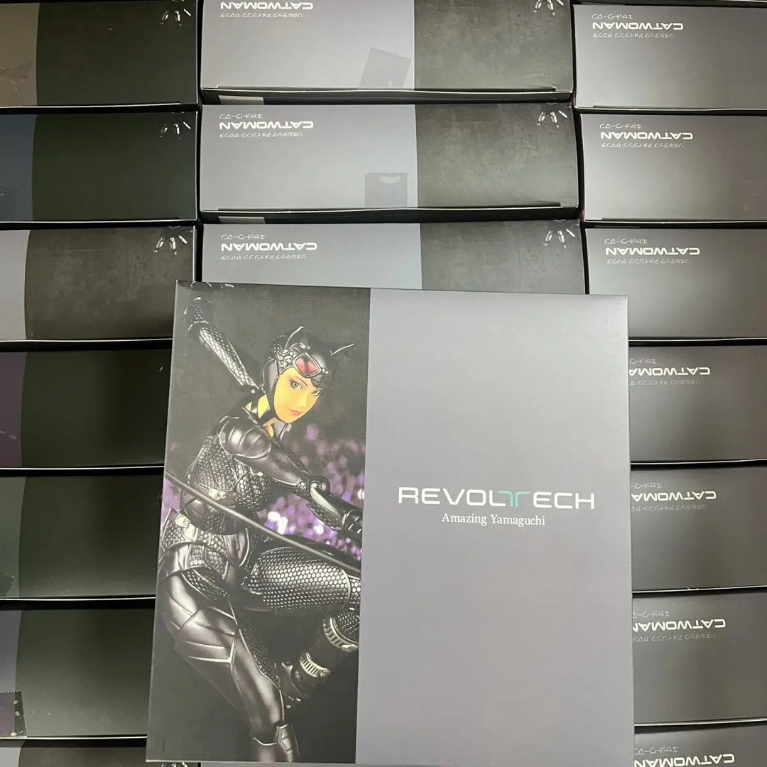Ko Catwoman Action Figure Selina Kyle Revoltech Amazing Yamaguchi Anime Collection Model Toys Gitf