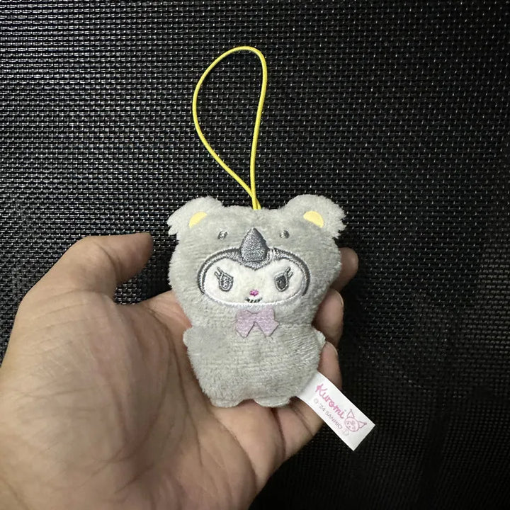 Sanrio Kuromi My Melody Plush Toys Kawaii Cartoon Hangydon Lion Sloth Cross Dressing Keychain Backpack Pendant Decoration Gift