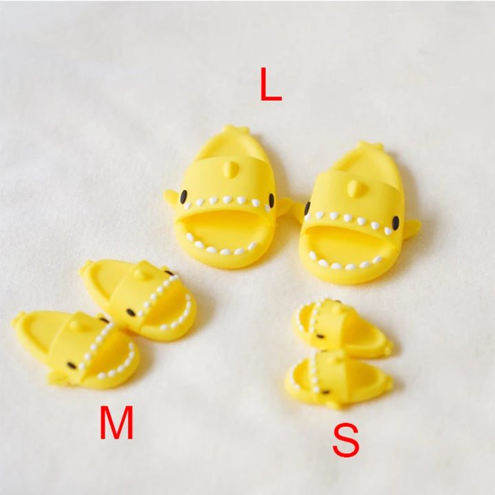 Cute Shark Slippers Doll Shoes Plastic Doll Shoes Suit for Ob11,P9,OB22, Blyth, BJD12, 1/6BJD, YOSD Doll Accessories for Girls