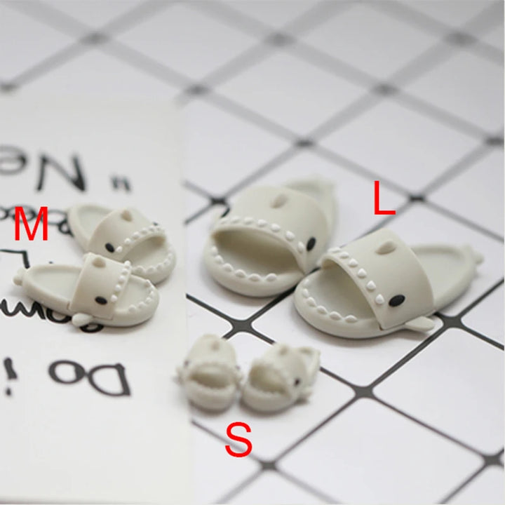 Cute Shark Slippers Doll Shoes Plastic Doll Shoes Suit for Ob11,P9,OB22, Blyth, BJD12, 1/6BJD, YOSD Doll Accessories for Girls