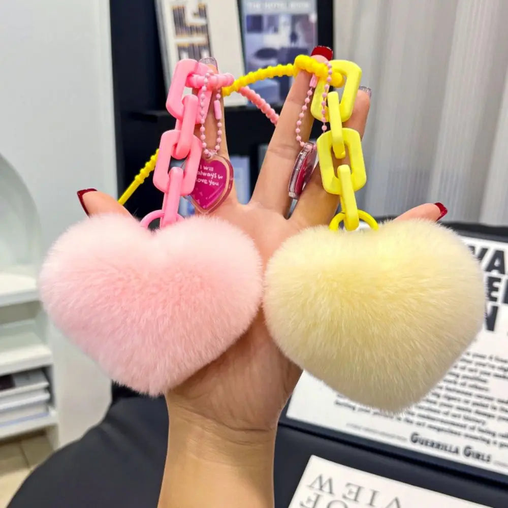 Cars Accessory Natural Fur Heart Charm Keychain Creative Soft Plush Toys Keychain Cute Silicone Valentines Day Gifts Best Friend