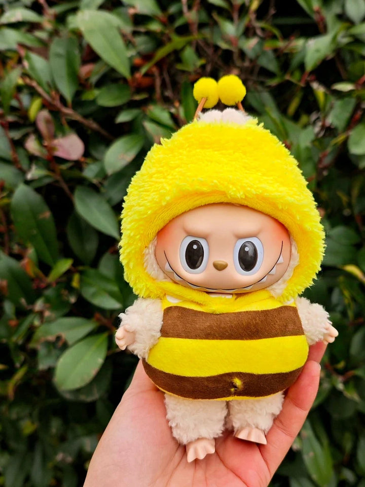 17cm Labubu II Idol Doll Sitting At A Party Transformed into Little Bee Baby Clothing Korean Kpop Exo Clothing, DIY Gift