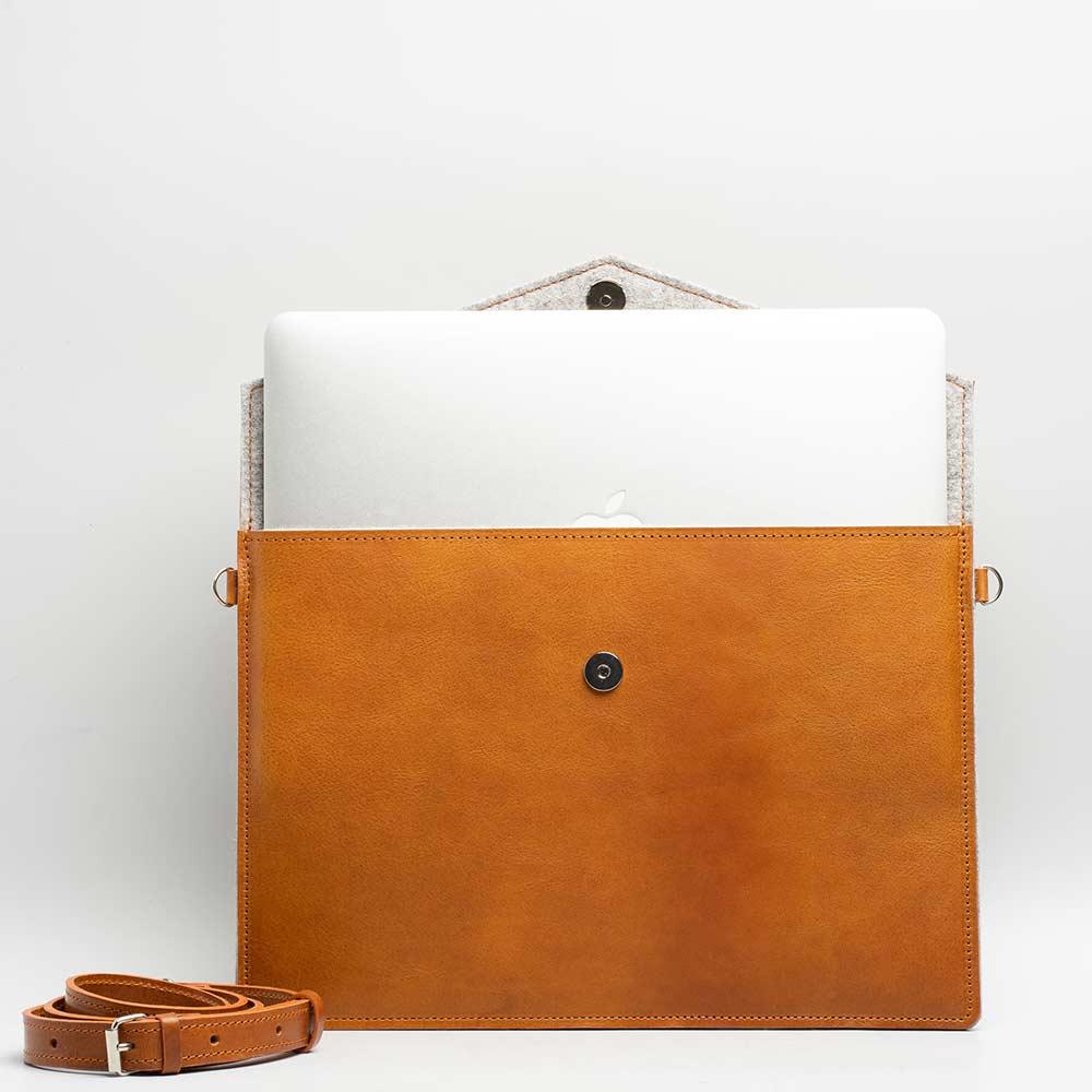 Leather Bag for iPad with adjustable strap - Brand My Case
