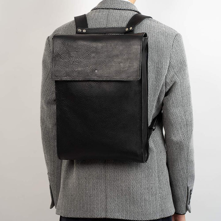 Leather laptop backpack - The Minimalist (Black) - Brand My Case