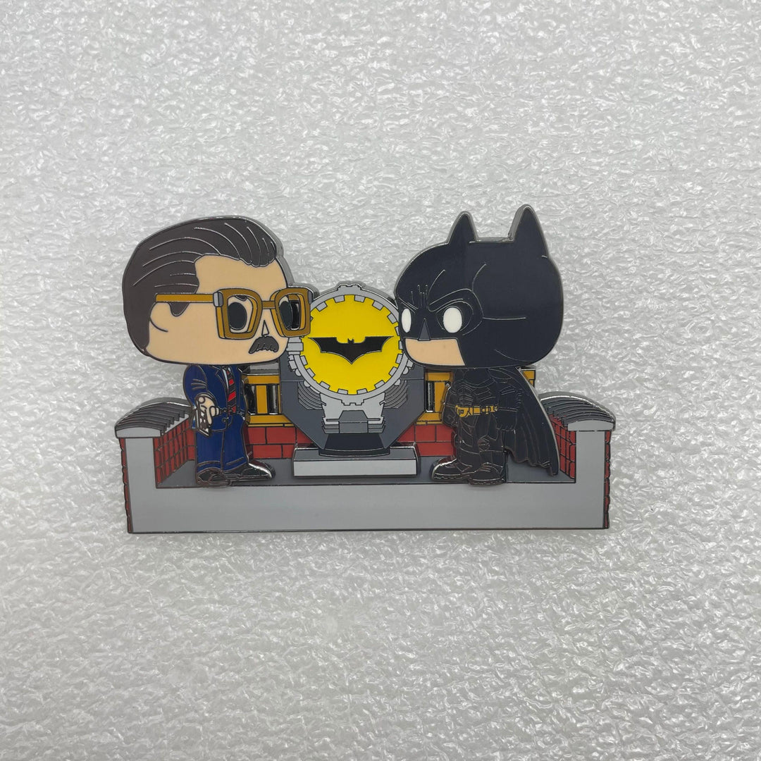 Pop Pin! DC: Batman and Gordon w/ GITD Bat Signal SPO Exclusive - Brand My Case