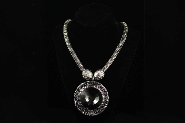 Queens Medallion Necklace - Brand My Case
