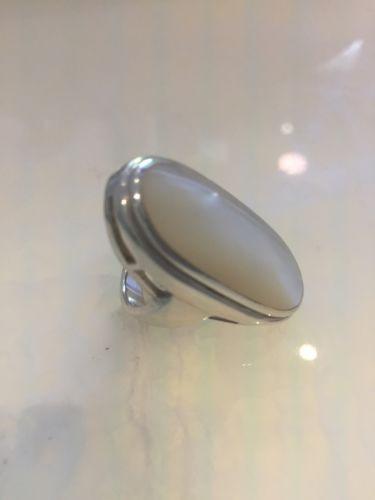 Silver Mother Of Pearl Ring (Oval) - Brand My Case