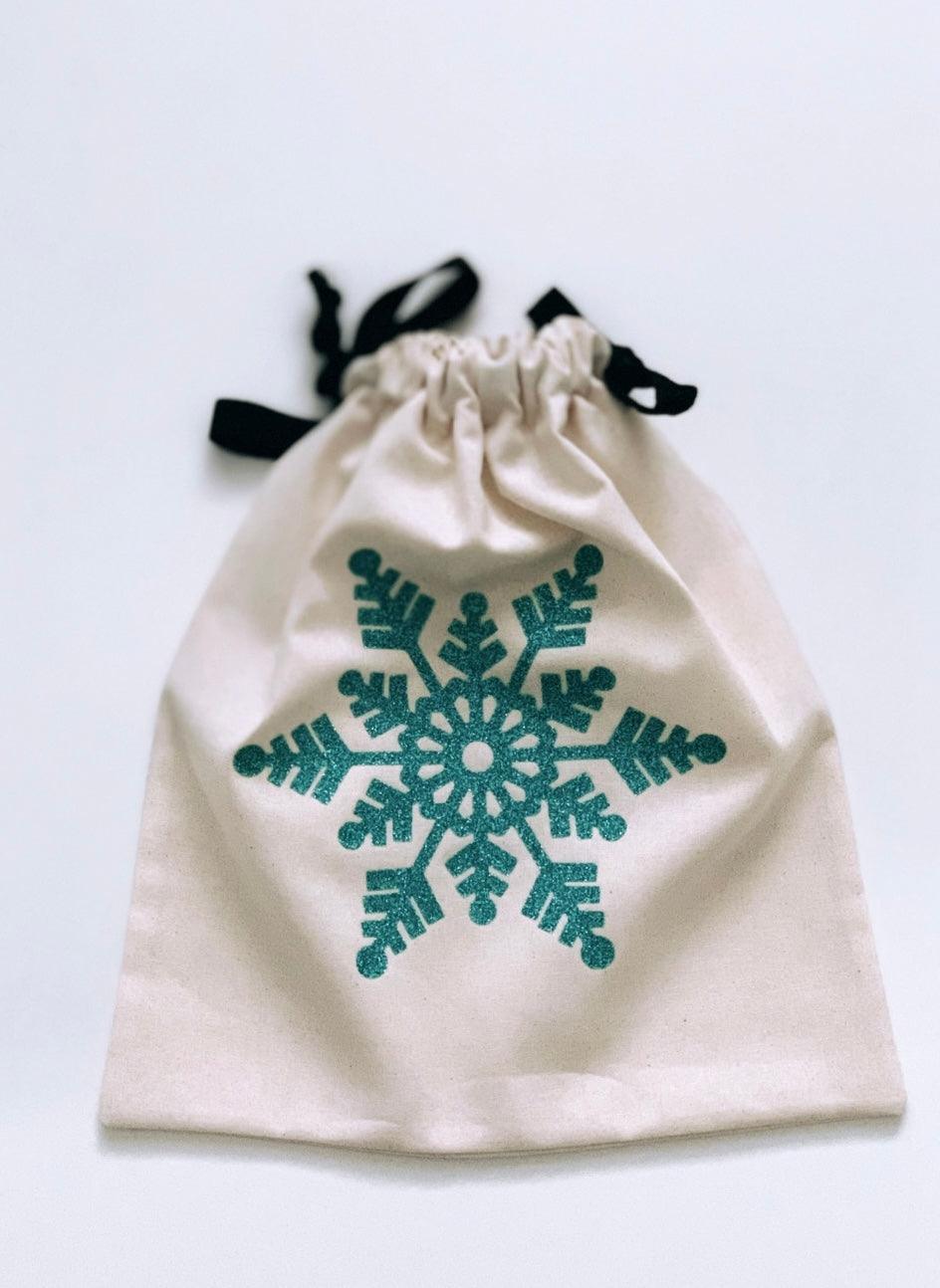 Small Snowflake Gift Bag - Brand My Case