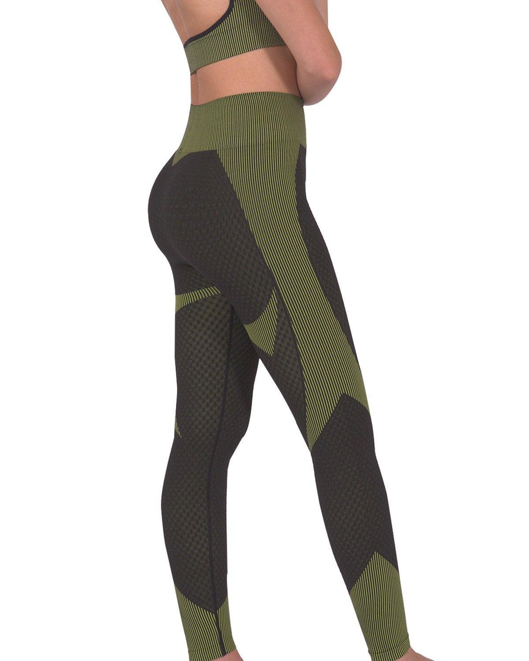 Trois Seamless Legging - Black with Green - Brand My Case